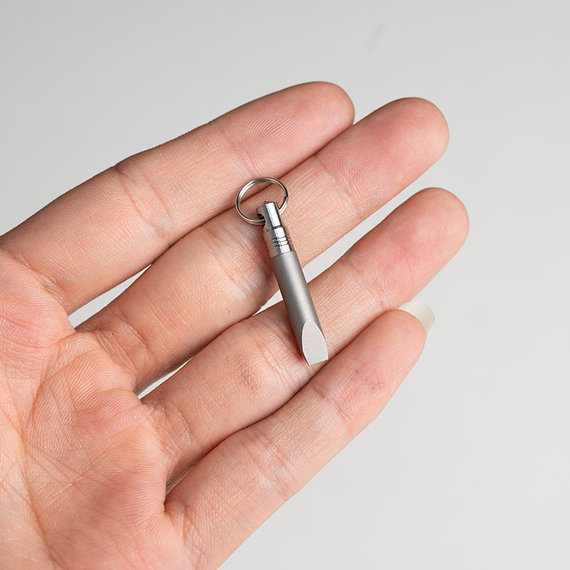 Lega di titanio multifunzional - Titanium Pry Bar recensione e prezzo