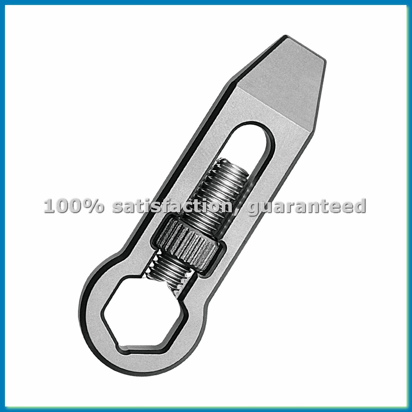 Mini attrezzo multifunzione in - Titanium Pry Bar recensione e prezzo