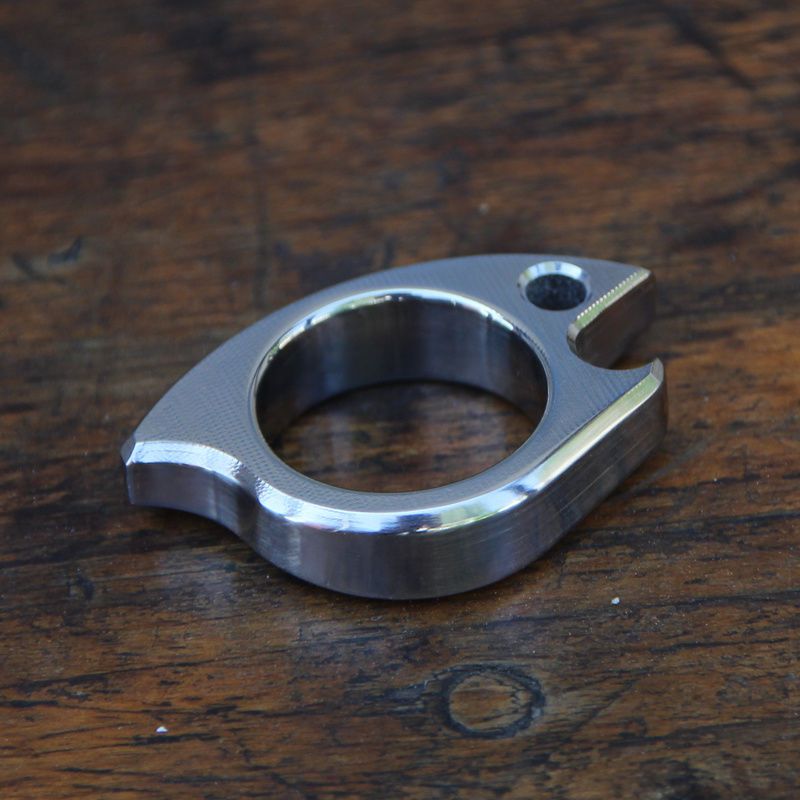 Attrezzi per ciondolo chiave a - Bottle Opener Keyring recensione e prezzo